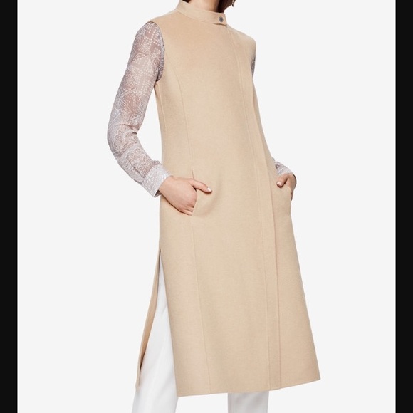 ✨SOLD✨ BCBG London Long Vest - Picture 7 of 7